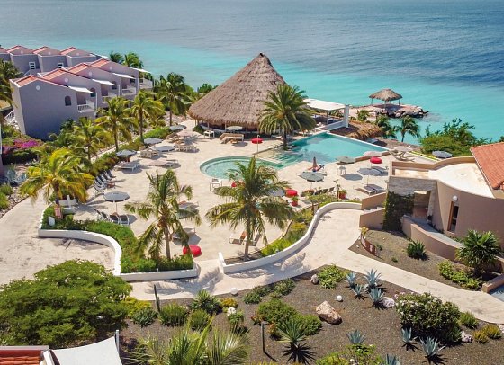 Coral Estate Luxury Resort