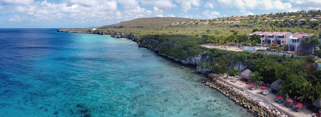 Coral Estate Luxury Resort