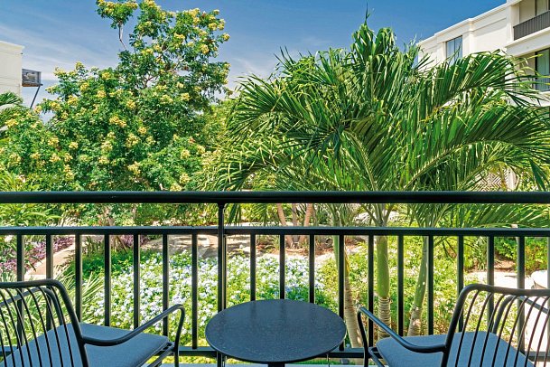 Curaçao Marriott Beach Resort - Wohnbeispiel Gardenview King (Zimmercodierungen UG1 & UG2)