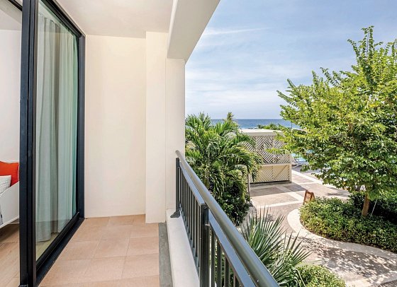 Curaçao Marriott Beach Resort - Wohnbeispiel Partial Oceanview King (Zimmercodierungen UBM & U1M)