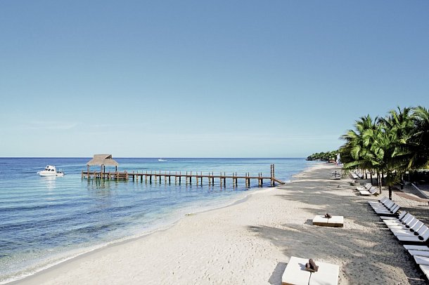 Secrets Aura Cozumel