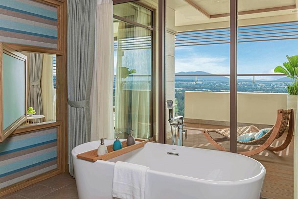 Fusion Resort & Villas Da Nang - Wohnbeispiel Golf View Suite (Zimmercodierungen WB1, WBM & WBG)