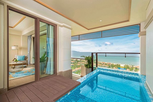 Fusion Resort & Villas Da Nang - Wohnbeispiel Ocean View Pool Suite (Zimmercodierung WBR)