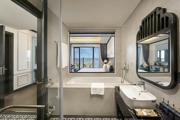 Bliss Hoi An Beach Resort & Wellness - Bad Ocean Deluxe (Zimmercodierung UD2)