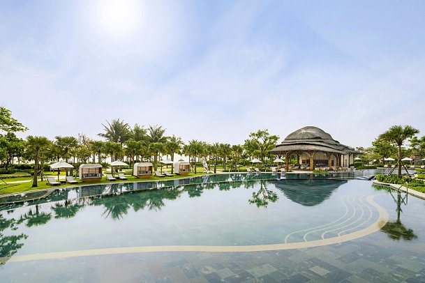 New World Hoiana Beach Resort