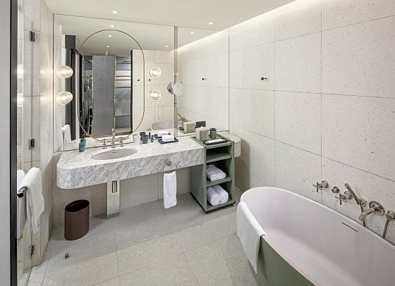 New World Hoiana Beach Resort - Badbeispiel Superior Ocean View (Zimmercodierungen USM, UDM & UMM)