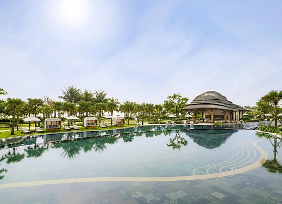 New World Hoiana Beach Resort