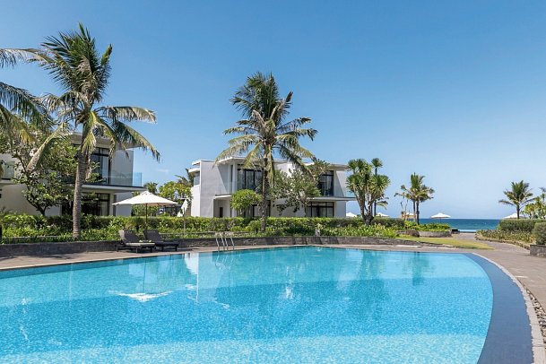 Melia Danang Beach Resort