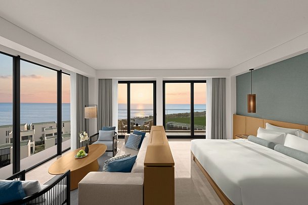Shilla Monogram Danang - Wohnbeispiel Corner Suite Ocean View (Zimmercodierung WBM)