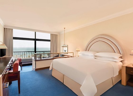 Sheraton Grand Doha Resort & Convention Hotel - Wohnbeispiel Club Room (Zimmercodierung UL1)