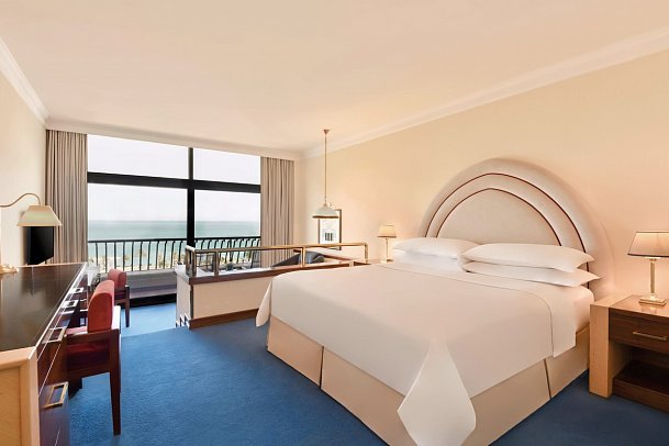 Sheraton Grand Doha Resort & Convention Hotel - Wohnbeispiel Club Room (Zimmercodierung UL1)
