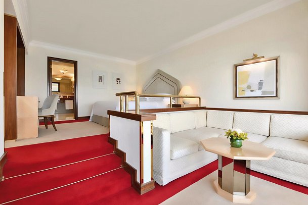 Sheraton Grand Doha Resort & Convention Hotel - Wohnbeispiel Executive Suite (Zimmercodierung WB1)
