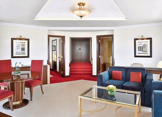 Sheraton Grand Doha Resort & Convention Hotel - Wohnbeispiel Juniorsuite (Zimmercodierung JL1)