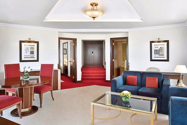 Sheraton Grand Doha Resort & Convention Hotel - Wohnbeispiel Juniorsuite (Zimmercodierung JL1)