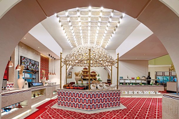 Sheraton Grand Doha Resort & Convention Hotel