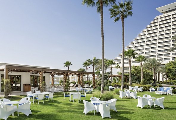 Sheraton Grand Doha Resort & Convention Hotel
