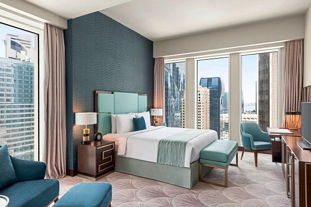 Wyndham Grand Doha Westbay Beach