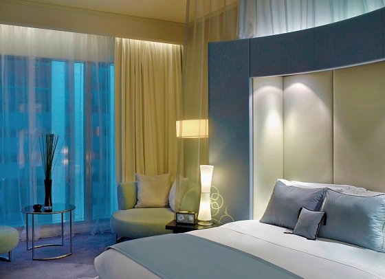 W Doha - Wohnbeispiel Deluxe Room (Zimmercodierung UG4)