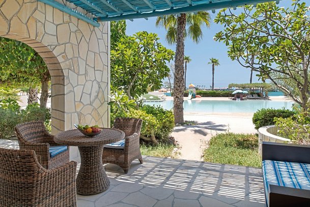 Banana Island Resort Doha by Anantara - Wohnbeispiel Deluxe Beach Terrace (Zimmercodierung UD1)