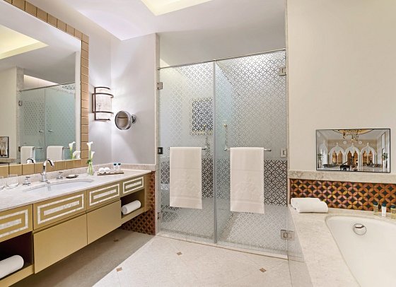 Marsa Malaz Kempinski The Pearl Doha - Wohnbeispiel Deluxe Pearl View (Zimmercodierung UD1)