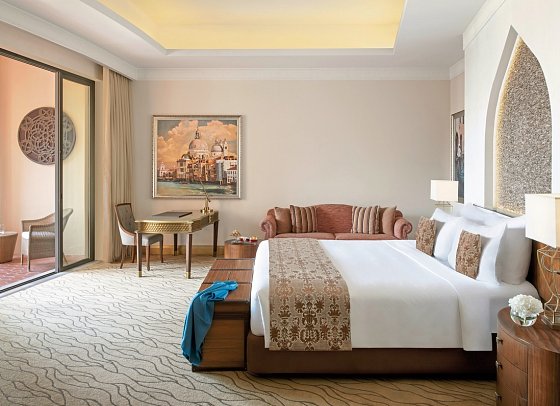 Marsa Malaz Kempinski The Pearl Doha - Wohnbeispiel Deluxe Pool View (Zimmercodierung UDP)