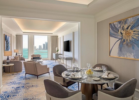 The St. Regis Doha - Wohnbeispiel John Jacob Astor Suite (Zimmercodierung WB2)