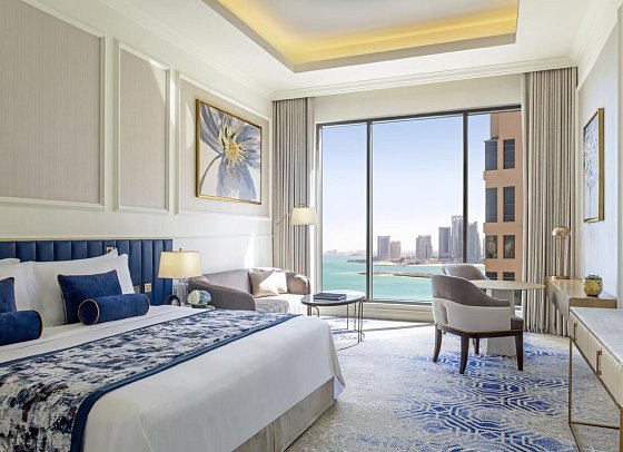 The St. Regis Doha - Wohnbeispiel Grand Deluxe Sea View (Zimmercodierung UD2)
