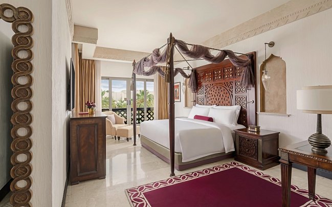 The Ritz-Carlton Sharq Village & Spa - Wohnbeispiel Two Bedroom Suite (Zimmercodierung WX1)