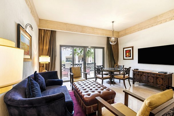The Ritz-Carlton Sharq Village & Spa - Wohnbeispiel King Suite Resort View (Zimmercodierung WB1)