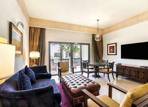 The Ritz-Carlton Sharq Village & Spa - Wohnbeispiel King Suite Resort View (Zimmercodierung WB1)