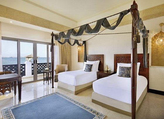 The Ritz-Carlton Sharq Village & Spa - Wohnbeispiel Deluxe Resort Room (Zimmercodierung UD1)