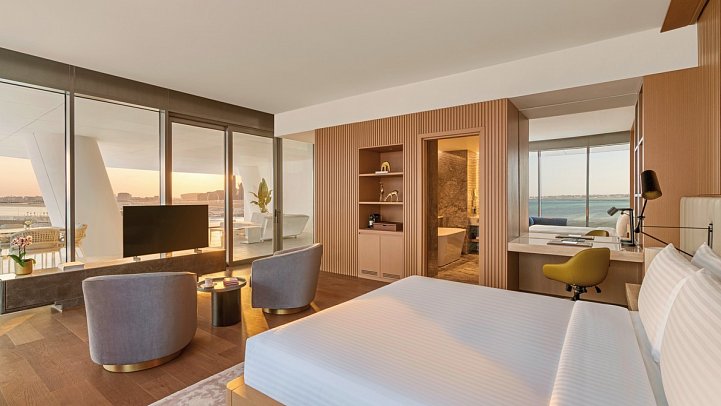 Rixos Premium Qetaifan Island North - Wohnbeispiel Juniorsuite Sea View (Zimmercodierung J9M)