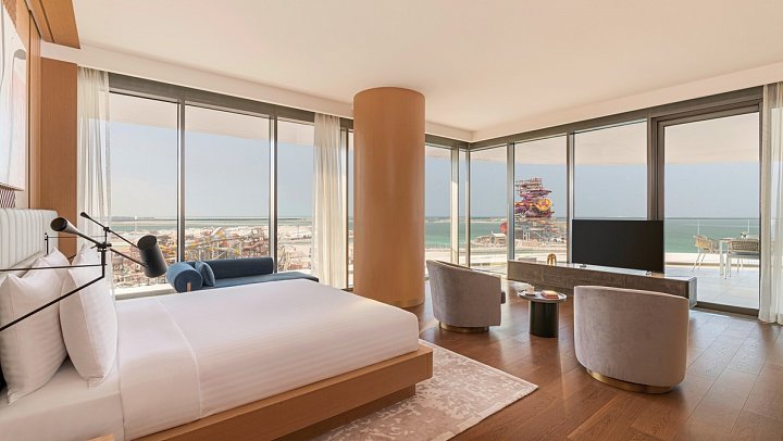 Rixos Premium Qetaifan Island North - Wohnbeispiel Juniorsuite Sea View (Zimmercodierung J9M)