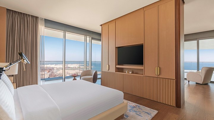 Rixos Premium Qetaifan Island North - Wohnbeispiel Executive Suite Sea View (Zimmercodierung WTM)