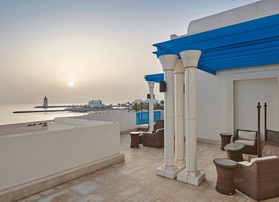 Hilton Salwa Beach Resort & Villas