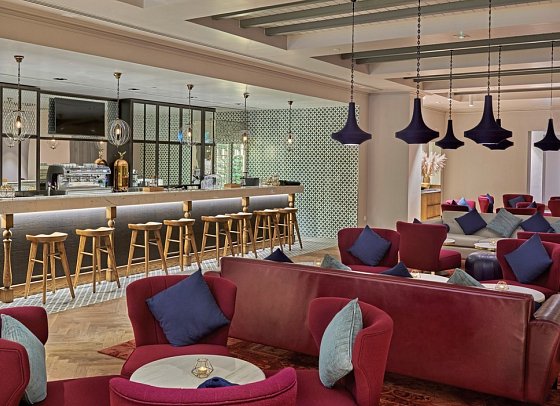 Hilton Salwa Beach Resort & Villas