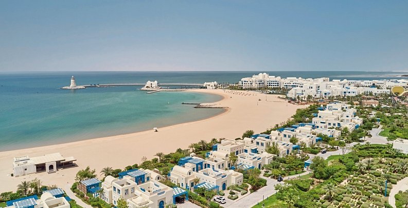 Hilton Salwa Beach Resort & Villas