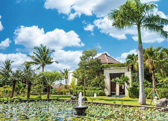 Samabe Bali Suites & Villas - Eingangsbereich Villa (Zimmercodierungen VBO & WB2)