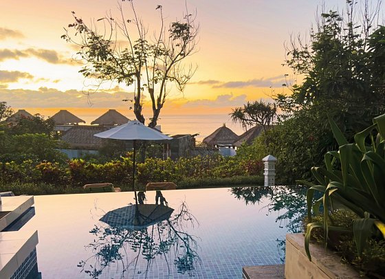 Samabe Bali Suites & Villas - Beispiel Außenbereich 2 Bedroom Ocean Pool Villa (Zimmercodierung VB3)