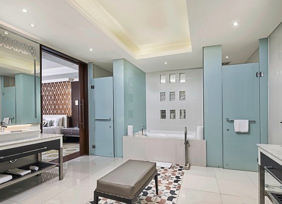 Samabe Bali Suites & Villas - Beispiel Bad 2 Bedroom Ocean Pool Villa (Zimmercodierungen WB2, VB2 & VB3)