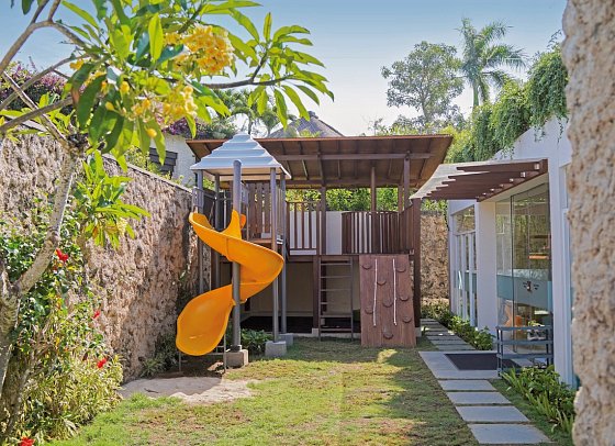Samabe Bali Suites & Villas
