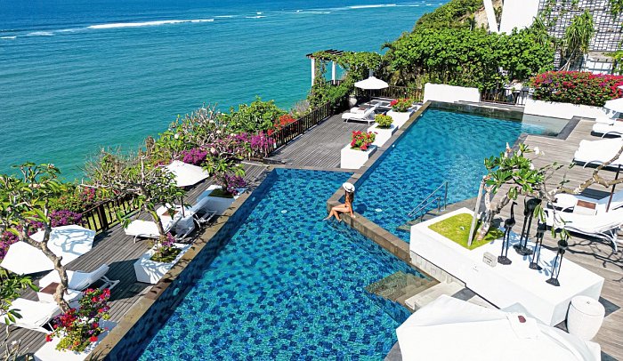 Samabe Bali Suites & Villas
