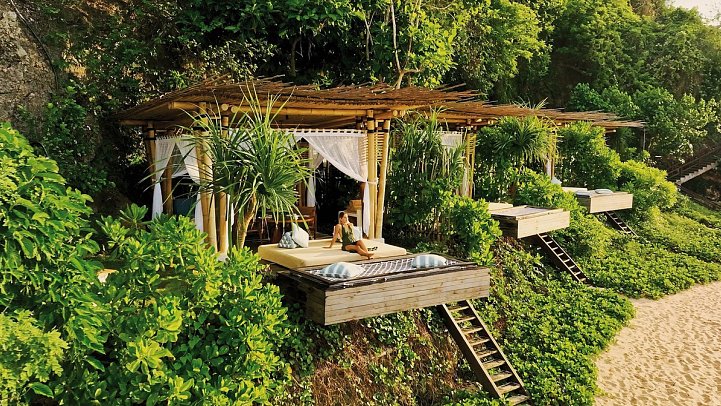 Samabe Bali Suites & Villas