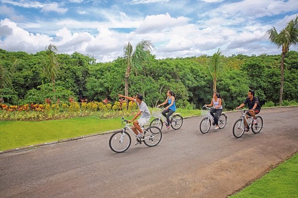 Samabe Bali Suites & Villas