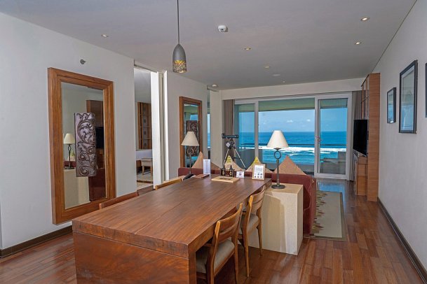 Samabe Bali Suites & Villas - Wohnbeispiel Ocean Front Suite (Zimmercodierung WBO)
