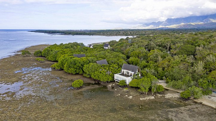 Plataran Menjangan Resort & Spa - Beispiel Aussenansicht Ocean Front Mangrove Villa (Zimmercodierung VBO)