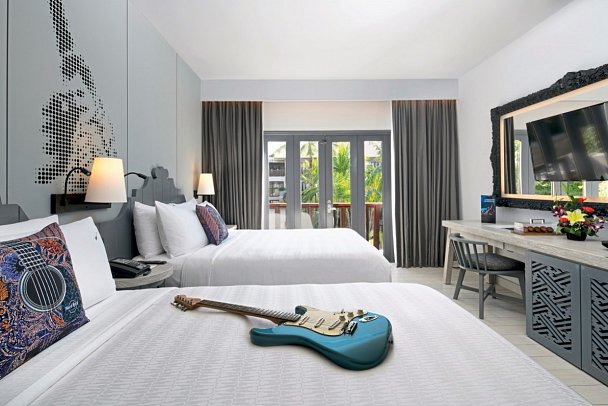 Hard Rock Hotel Bali - Wohnbeispiel Deluxe Premium Two Queens (Zimmercodierung UM1)