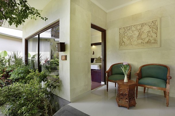 Respati Beach Hotel - Wohnbeispiel Deluxe Bungalow (Zimmercodierung BD1)