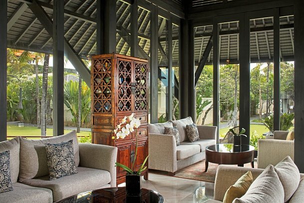 The Royal Santrian Luxury Beach Villas