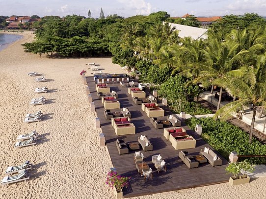 The Royal Santrian Luxury Beach Villas